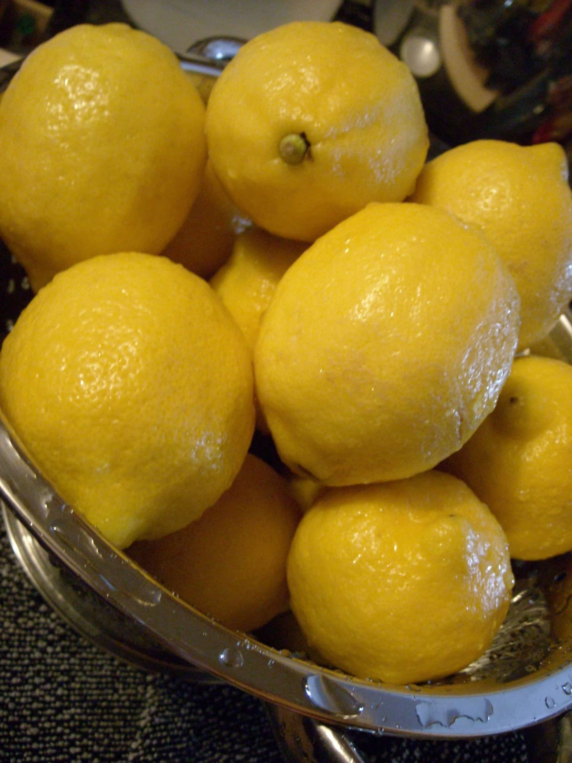 Limoncello casero de Nutmeg Nanny