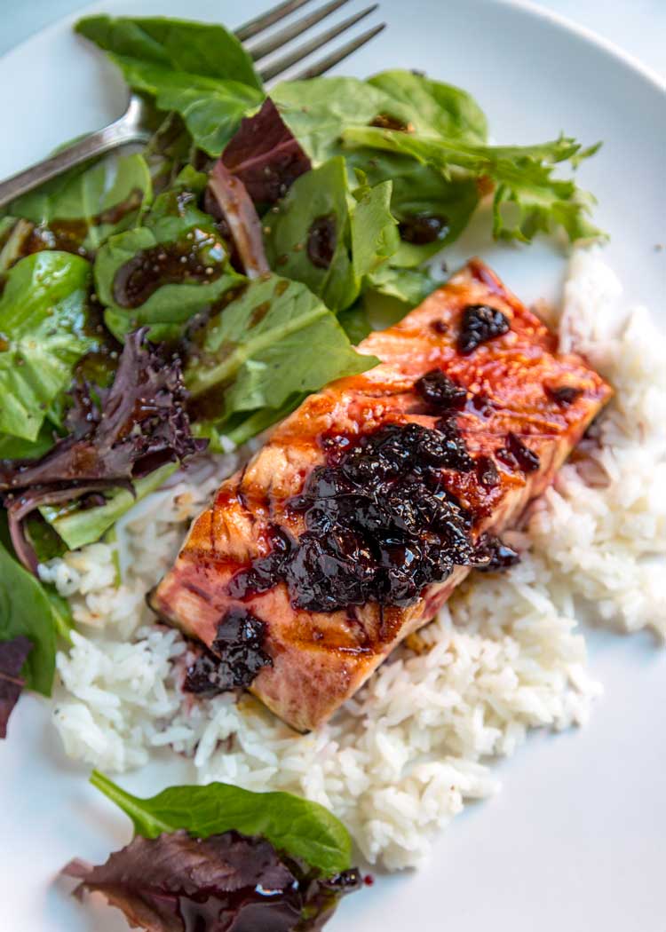 Salmone glassato all'acero ciliegia