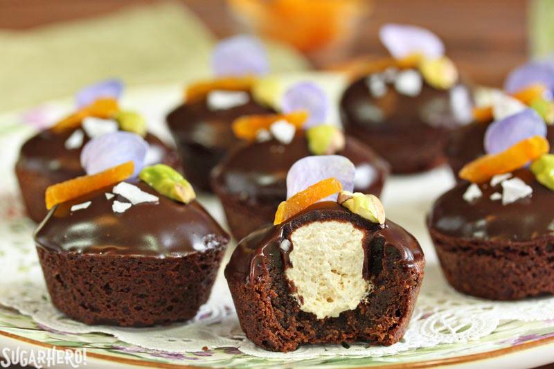 Bocaditos de Brownie Rellenos de Turr&oacute;n