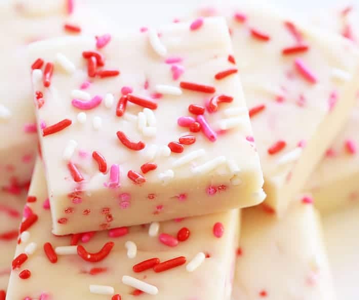 &iexcl;Delicioso Fudge inspirado en 3 ingredientes de San Valent&iacute;n!