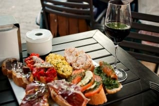 Cómo comer como un local en Málaga