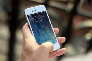 Cómo limpiar y desinfectar tu teléfono
