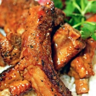 Costillas De Cerdo Con Curry De Coco Y Canela