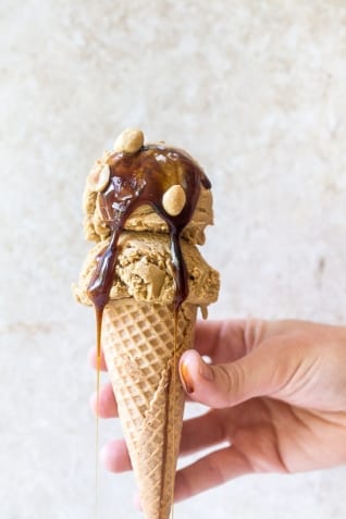 Helado De Melaza Con Mantequilla De Maní Salado
