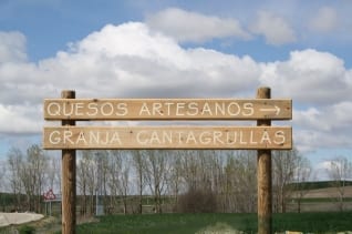 Granja Cantagrullas: Queso Artesanal En Valladolid