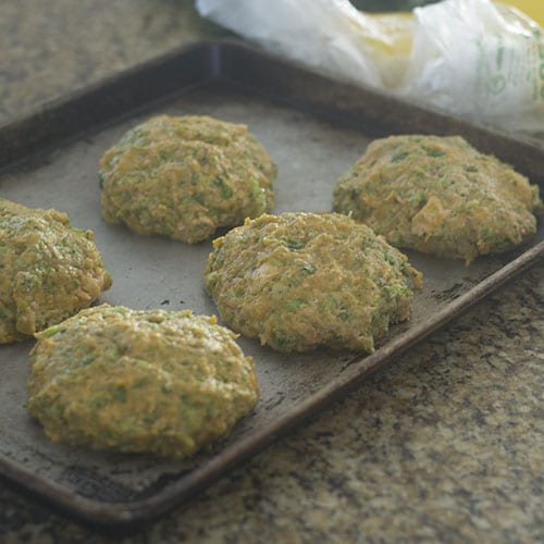 Salm&oacute;n Patata Dulce Br&oacute;coli Hamburguesa #glutenfree #seafood #Sweetpotato #broccoli
