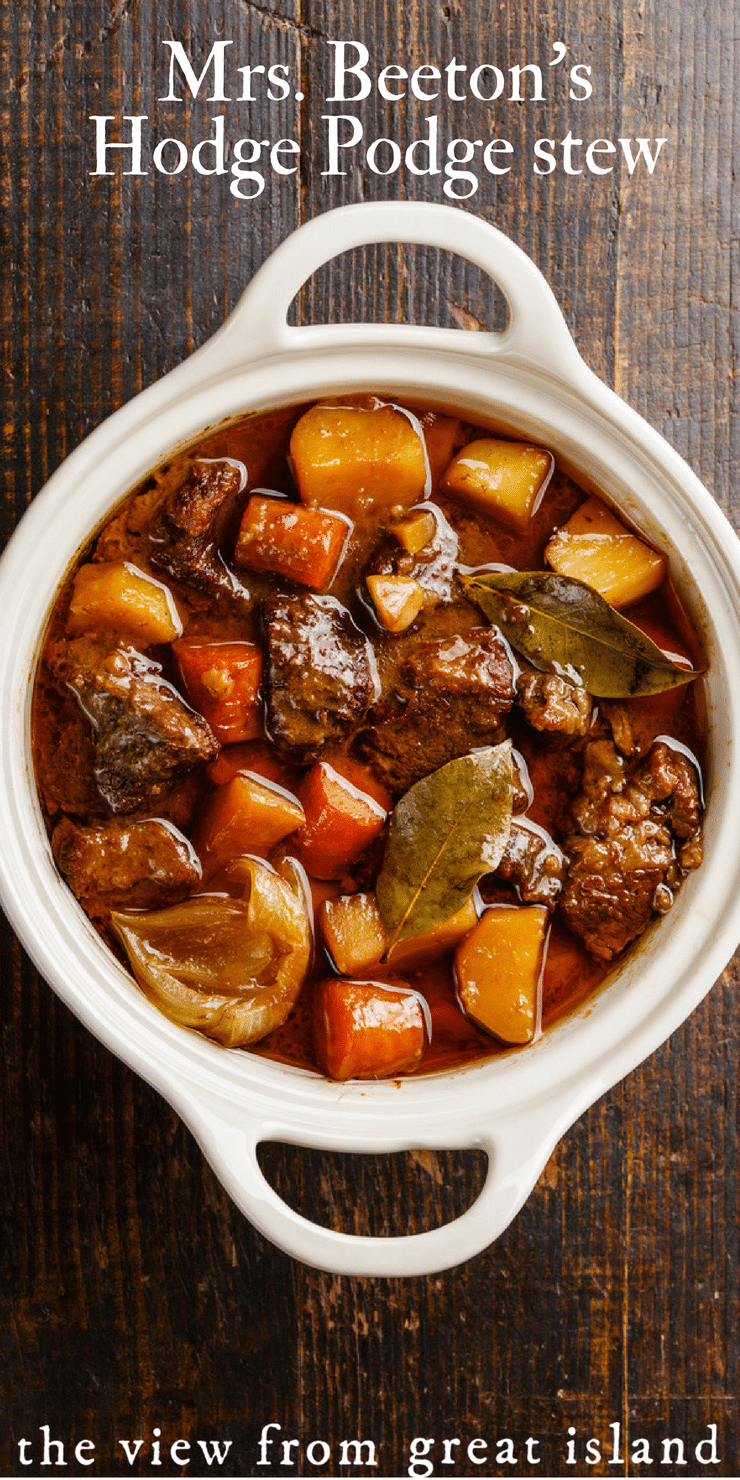 Hodge Podge Stew della signora Beeton ~ Questa classica ricetta di stufato di manzo è tratta dal suo libro di gestione della famiglia, 1861! #beef #stew #victorian #Inglese #dinner #comfortfood