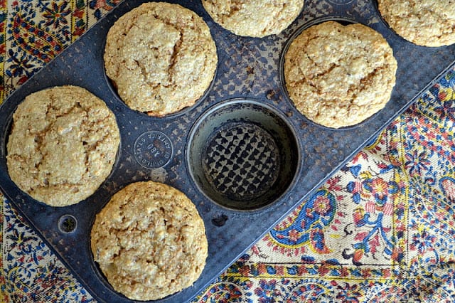 Muffins de salvado de nuez de fecha