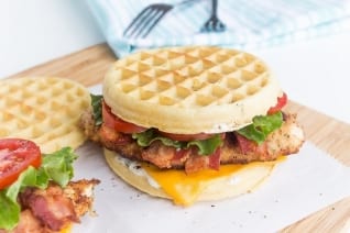 Sandwiches De Pollo Con Bacon Ranch