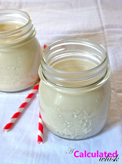 Haga su propia leche de almendras