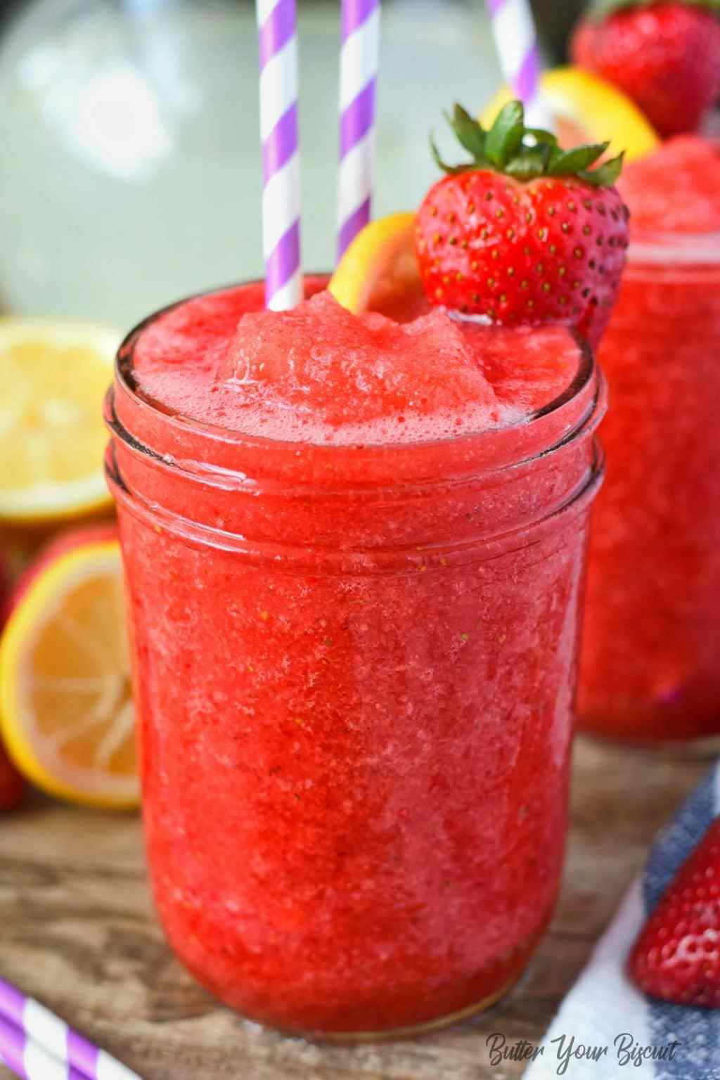 Salsa di vodka alla limonata alla fragola -