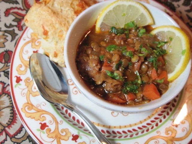 Guiso de lentejas con limón y salchicha Kitchen Kudos Kitchen by