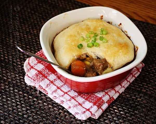 Estofado de ternera Biscuit Pot Pie - Amanda Formaro de Amanda