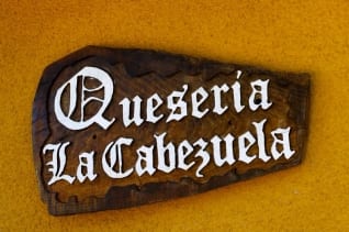 Un hombre y su queso: una tarde en La Cabezuela