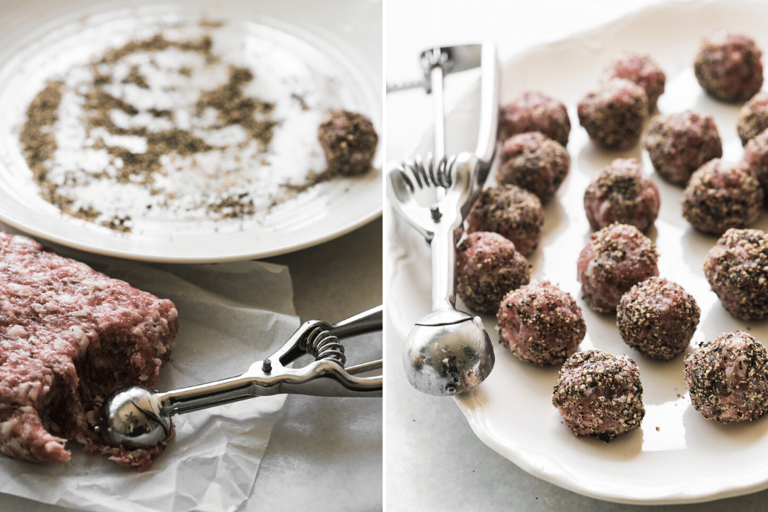 preparare gnocchi di salsiccia ricoperti di pepe