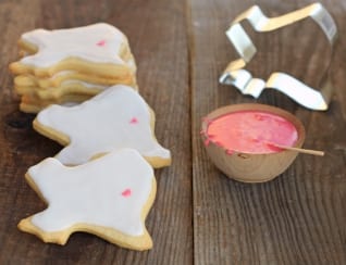 1 docena de galletas de azúcar cortadas