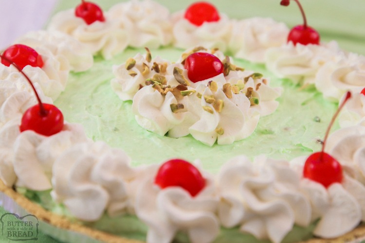 A melhor receita de bolo de creme de pistache sempre fácil