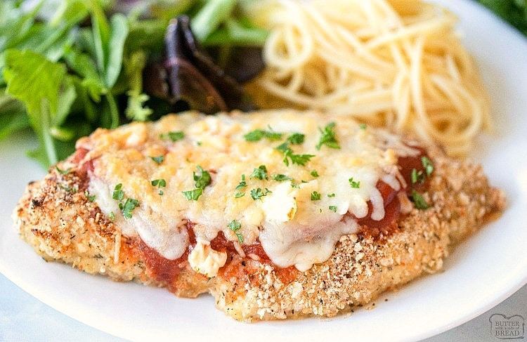 receita de frango parmesão com o que servir