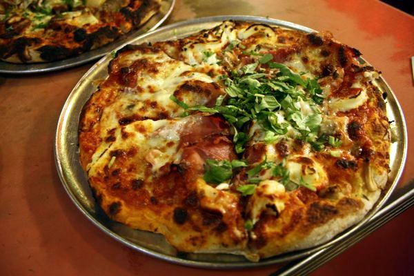 Regina Pizzeria