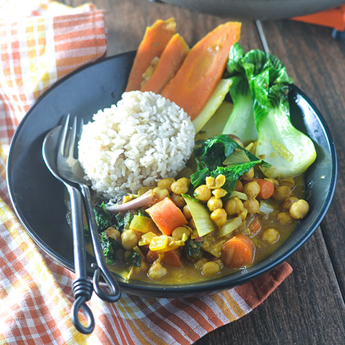 Guisado de grão de bico com caril de abóbora #vegan #stew #curry #glutenfree |  feedyoursoul2.com