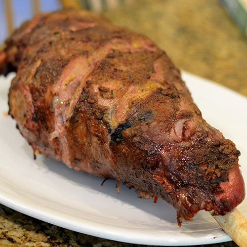 perna de cordeiro assada Assado de pernil de cordeiro