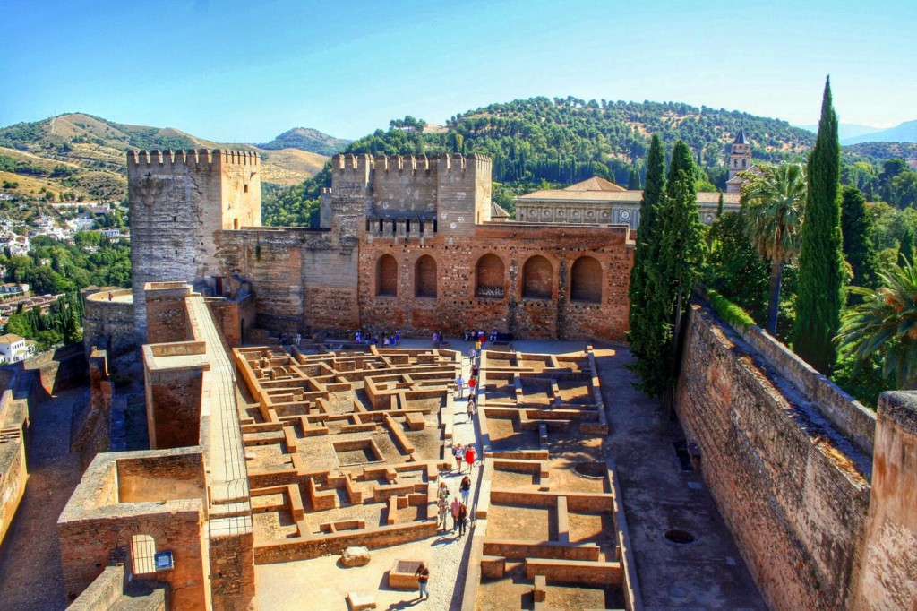 visitando a fortaleza de alhambra