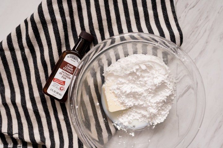 tiro de ingrediente de glacê de limão