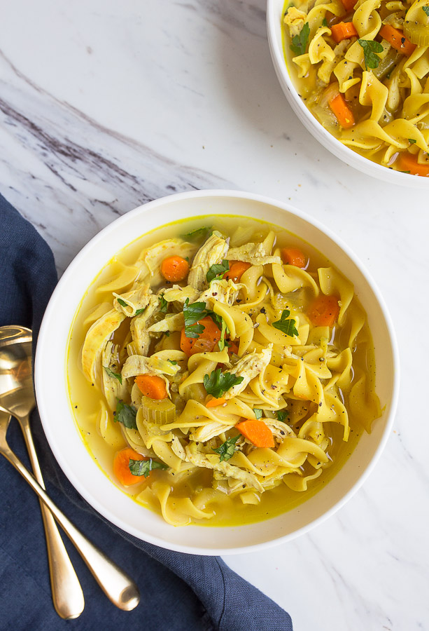 sopa instantânea de macarrão de galinha