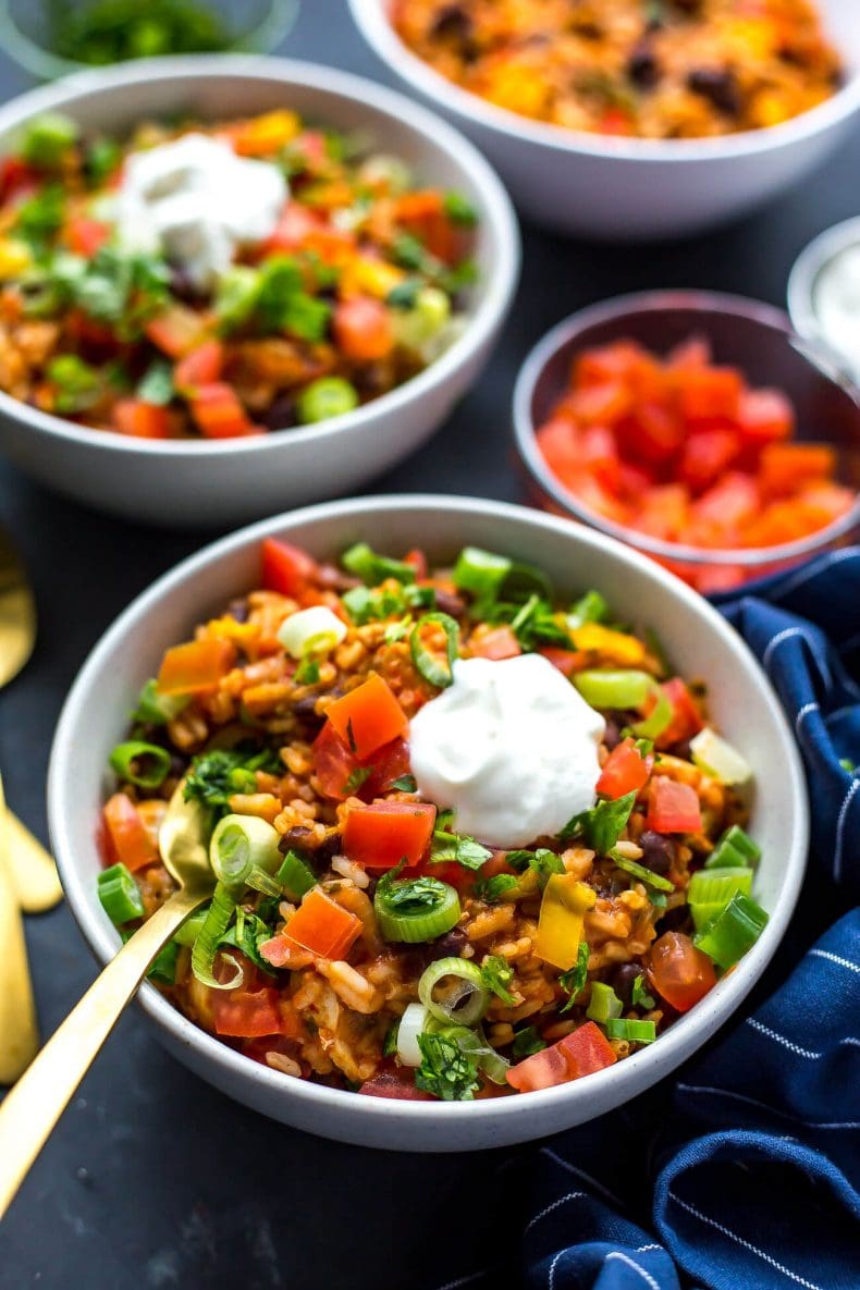 Tigelas de frango instantâneas e Burrito de frango de 20 minutos