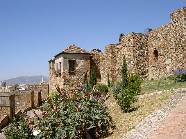 Uma das coisas mais bonitas para ver em Málaga é a nossa maravilha árabe, a fortaleza da Alcazaba!