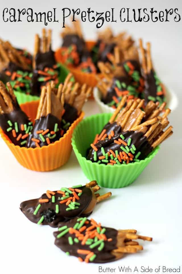 GRUPOS DE PRETZEL DE CARAMELO, TRATOS DE HALLOWEEN: 