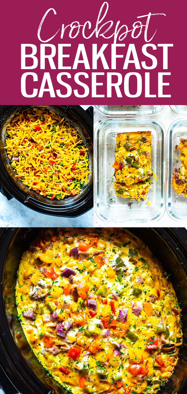Esta caçarola de café da manhã Crockpot é uma deliciosa opção de café da manhã para preparar refeições ou para grandes reuniões familiares. Despeje o hash brown congelado, bacon, ovos e legumes na panela lenta - é tão fácil! # caçarola # café da manhã # caçarola