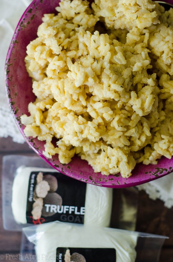 Risoto de queijo de cabra com trufa - O risoto clássico é reformulado com queijo de cabra cremoso e notas de trufa de terra.