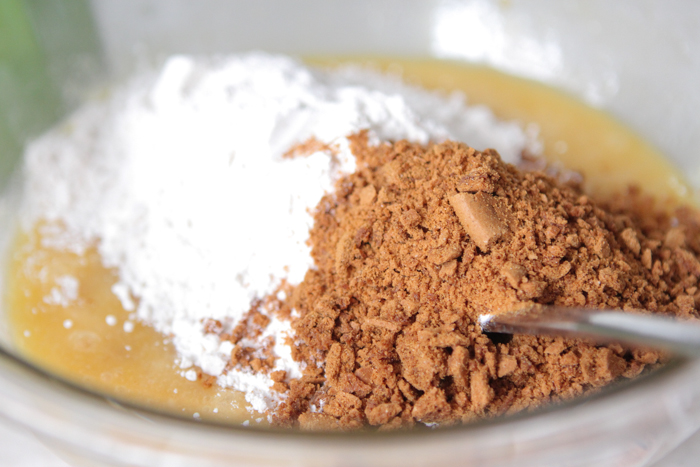 Gingersnap Chocolate Branco Blondies-31