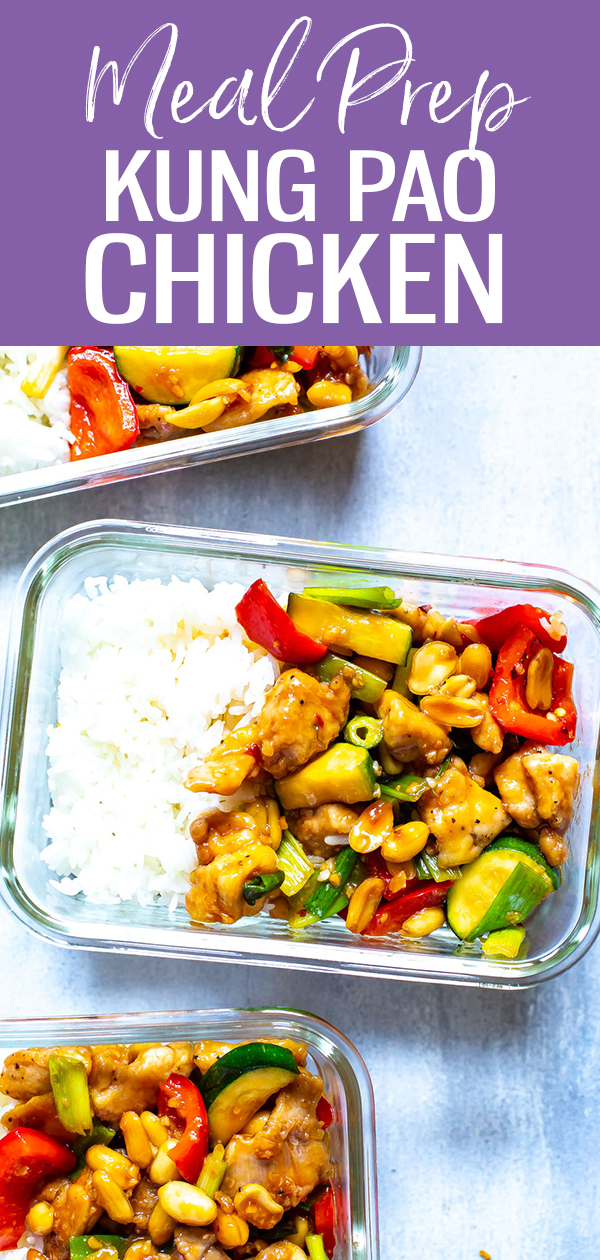 Este Frango Panda Express Kung Pao é um imitador de restaurante delicioso! Este refogado frito tem um molho de soja picante com alho e é servido com coxas de frango picadas e verduras mistas. #kungpaochicken # preparação de alimentos #stirfry #pandaexpress