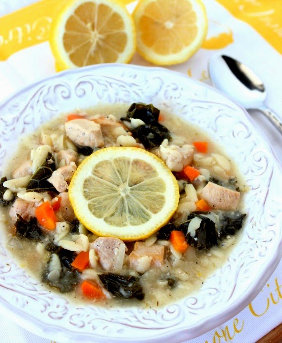 Cozinha de Kudos por Renee - limão, receita da sopa de galinha de Orzo