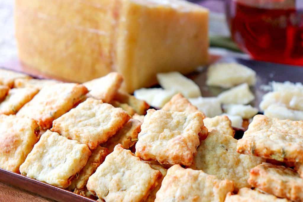 Bolinhos de funcho parmesão dourado e parmesão dourado reggiano - kudoskitchenbyrenee.com