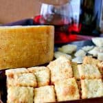 Bolinhos de funcho parmesão dourado e parmesão dourado reggiano - kudoskitchenbyrenee.com