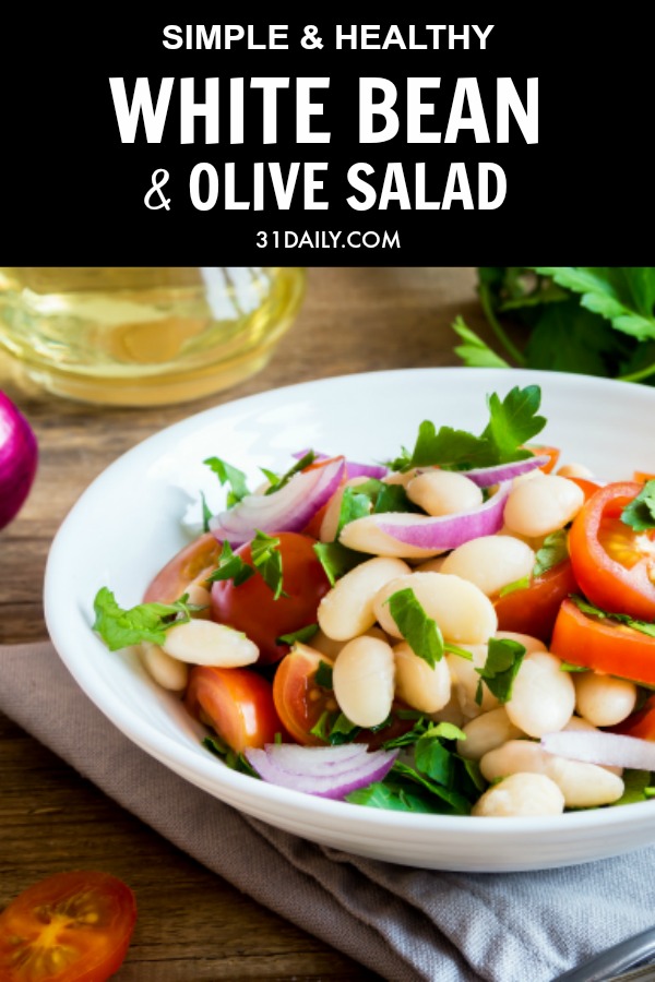Salada de azeitona de feijão branco simples e saudável | 31Daily.com