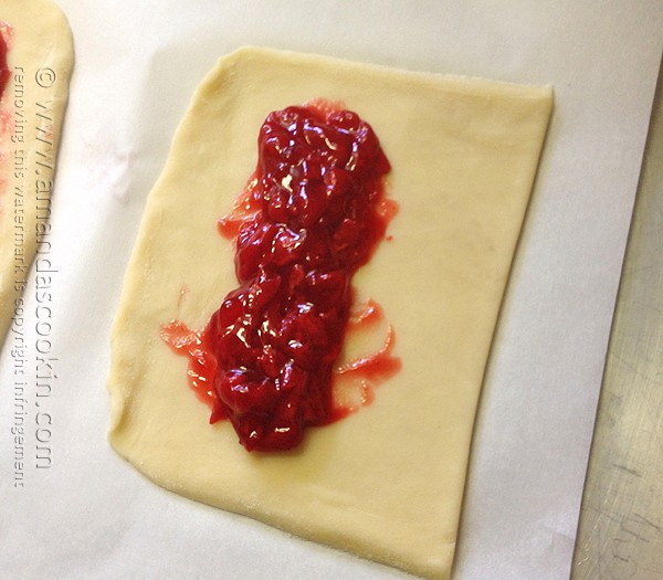 Torta de cereja do McDonald's Copycat @amandaformaro Amanda's Cookin '