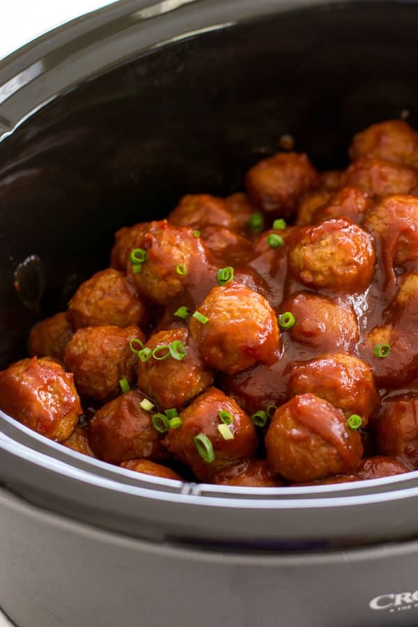 Crock Pot Mirtilos Almôndegas | Fácil receita de aperitivo de 3 ingredientes! #appetizers # tamboretes de festa #slowcooker