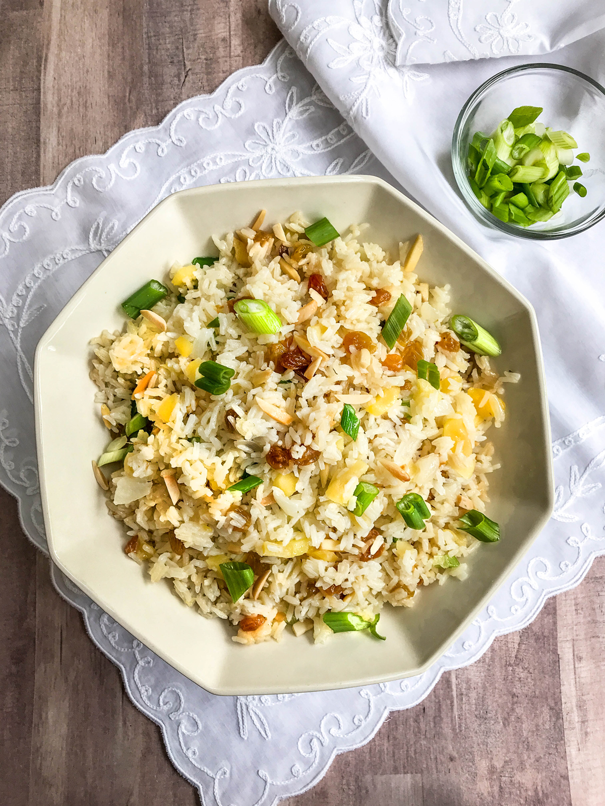 Uma tradição favorita: pote instantâneo de arroz frutado com maconha |  31Daily.com