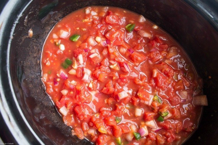Torradas de peito de ensopado mexicano