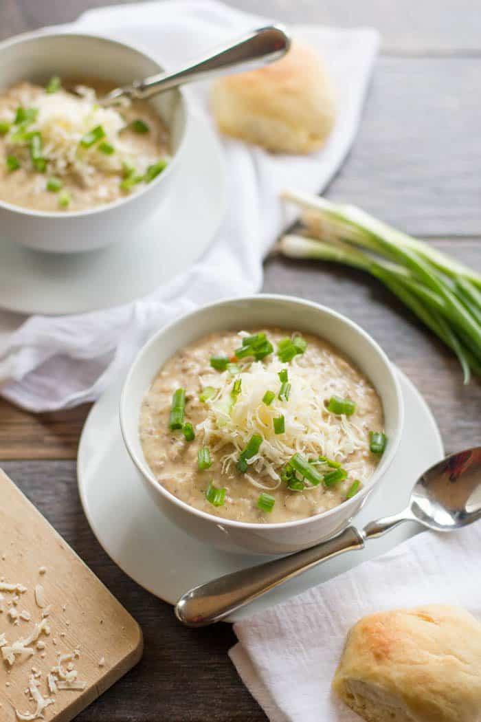 Sopa de batata com cheeseburger e fogão lento | Inteiramente