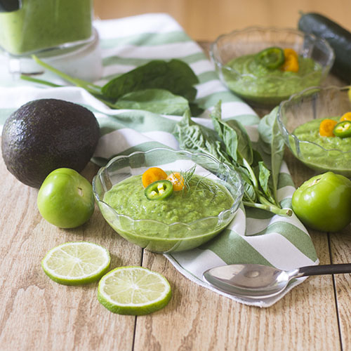 Sopa de Gaspacho Verde # sopa # sem glúten # verde | feedyoursoul2.com