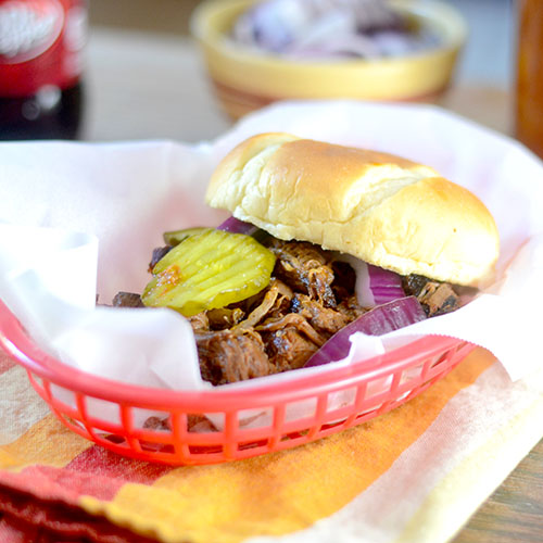 Dr Pepper BBQ Beef from Alimente muito a sua alma Dr Pepper BBQ Beef