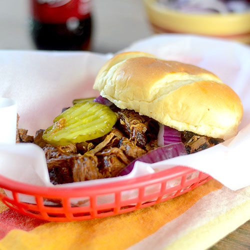 Dr Pepper BBQ Beef from Alimente muito a sua alma Dr Pepper BBQ Beef