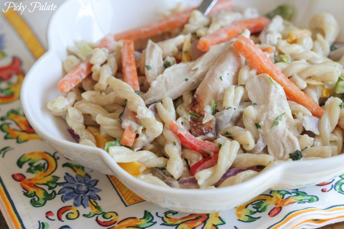 Massa cremosa de frango e fajita