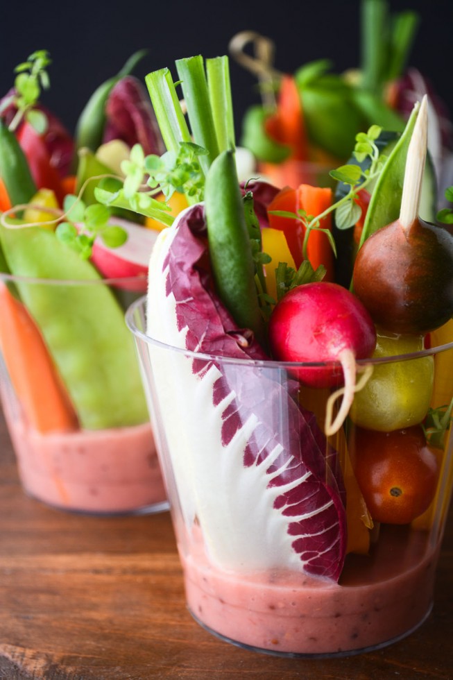 Canecas elegantes e com estilo para salada de dedos - não é necessário garfo!