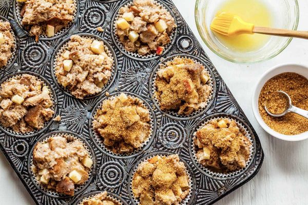 Muffins de pão de maçã e canela francesa